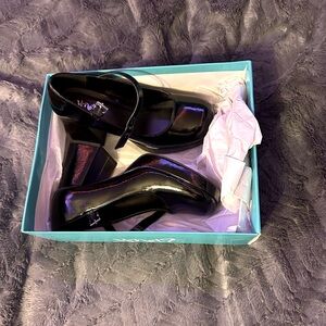 Black “Velma” Heels